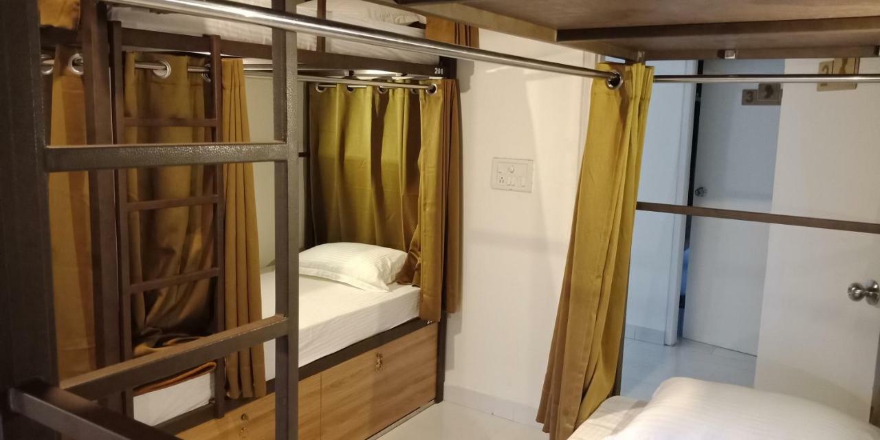 Banaras Hostel Kakarmatha Εξωτερικό φωτογραφία