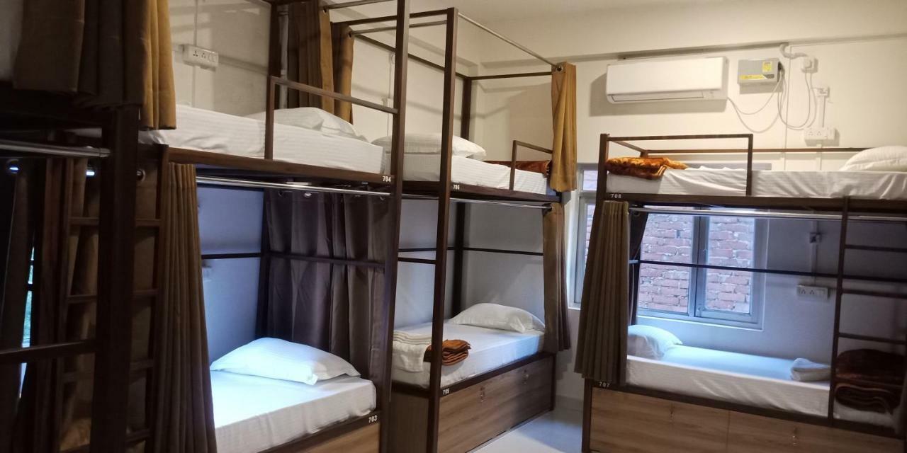 Banaras Hostel Kakarmatha Εξωτερικό φωτογραφία