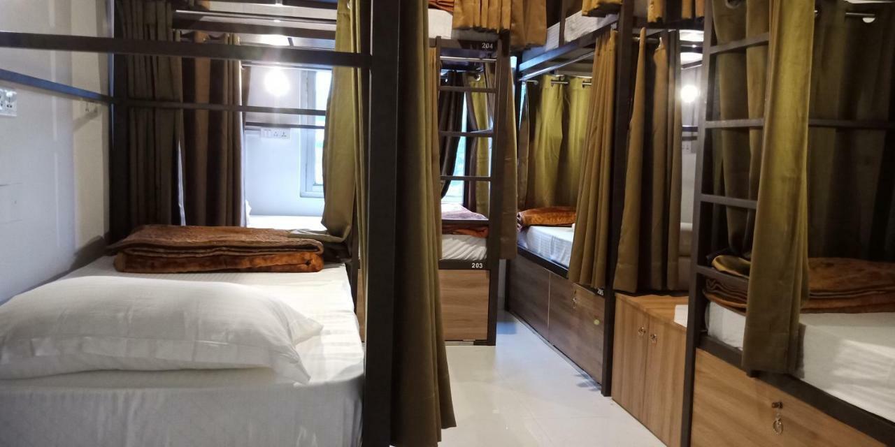 Banaras Hostel Kakarmatha Εξωτερικό φωτογραφία