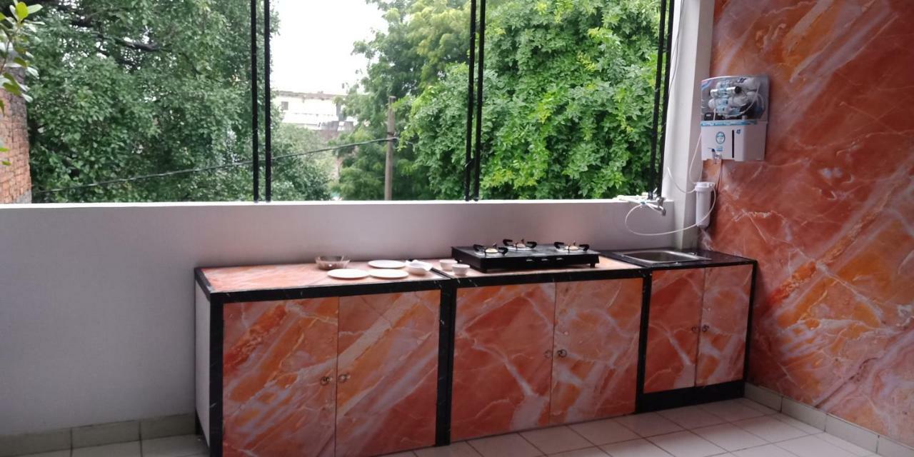 Banaras Hostel Kakarmatha Εξωτερικό φωτογραφία
