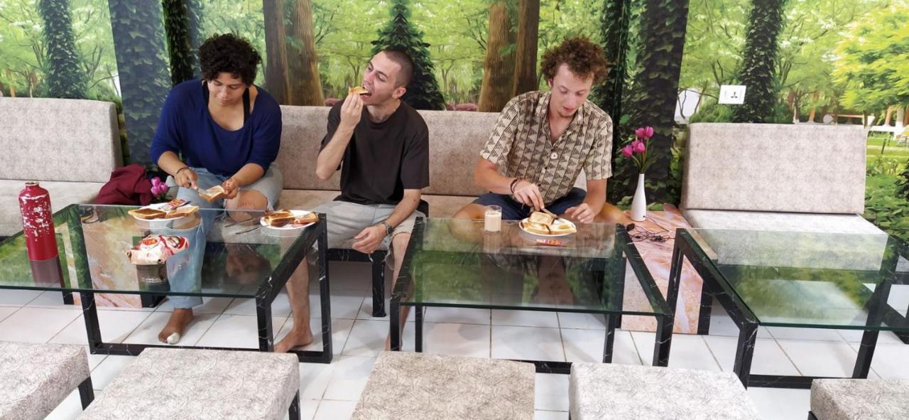 Banaras Hostel Kakarmatha Εξωτερικό φωτογραφία